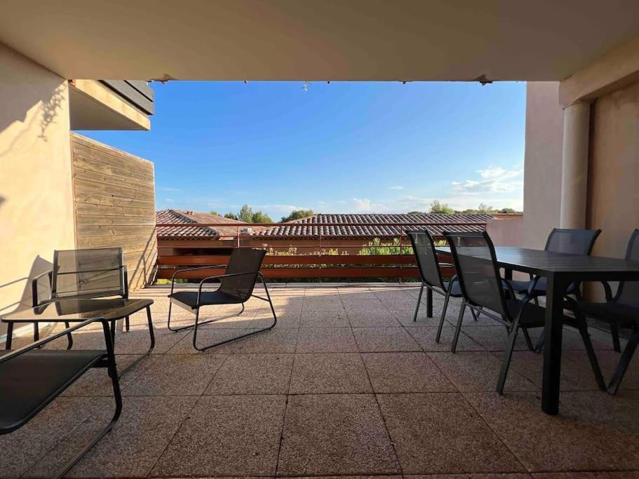 App Le Golf T3 Terrasse Wifi Pkg Apartment Безие Екстериор снимка