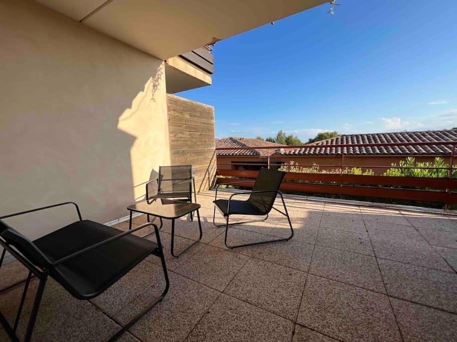 App Le Golf T3 Terrasse Wifi Pkg Apartment Безие Екстериор снимка